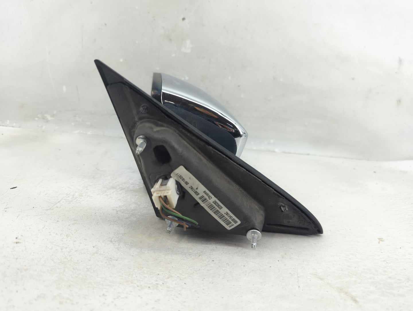 2011-2014 Chrysler 200 Driver Side View Mirror - Left Door Mirror OEM Used - Oemusedautoparts1.com