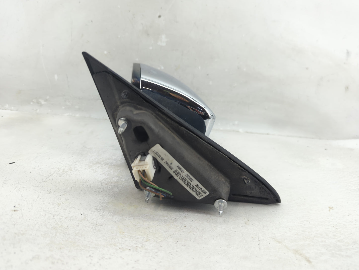 2011-2014 Chrysler 200 Driver Side View Mirror - Left Door Mirror OEM Used - Oemusedautoparts1.com