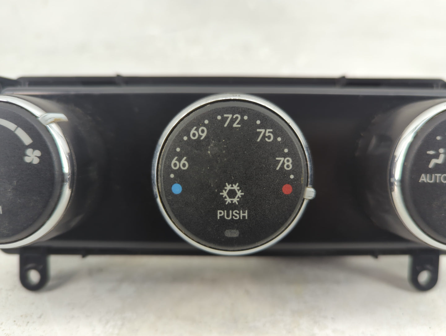 2011-2014 Chrysler 200 Climate Control Module Temperature AC/Heater Replacement P/N:1SW68DX8C Fits OEM Used Auto Parts - Oem