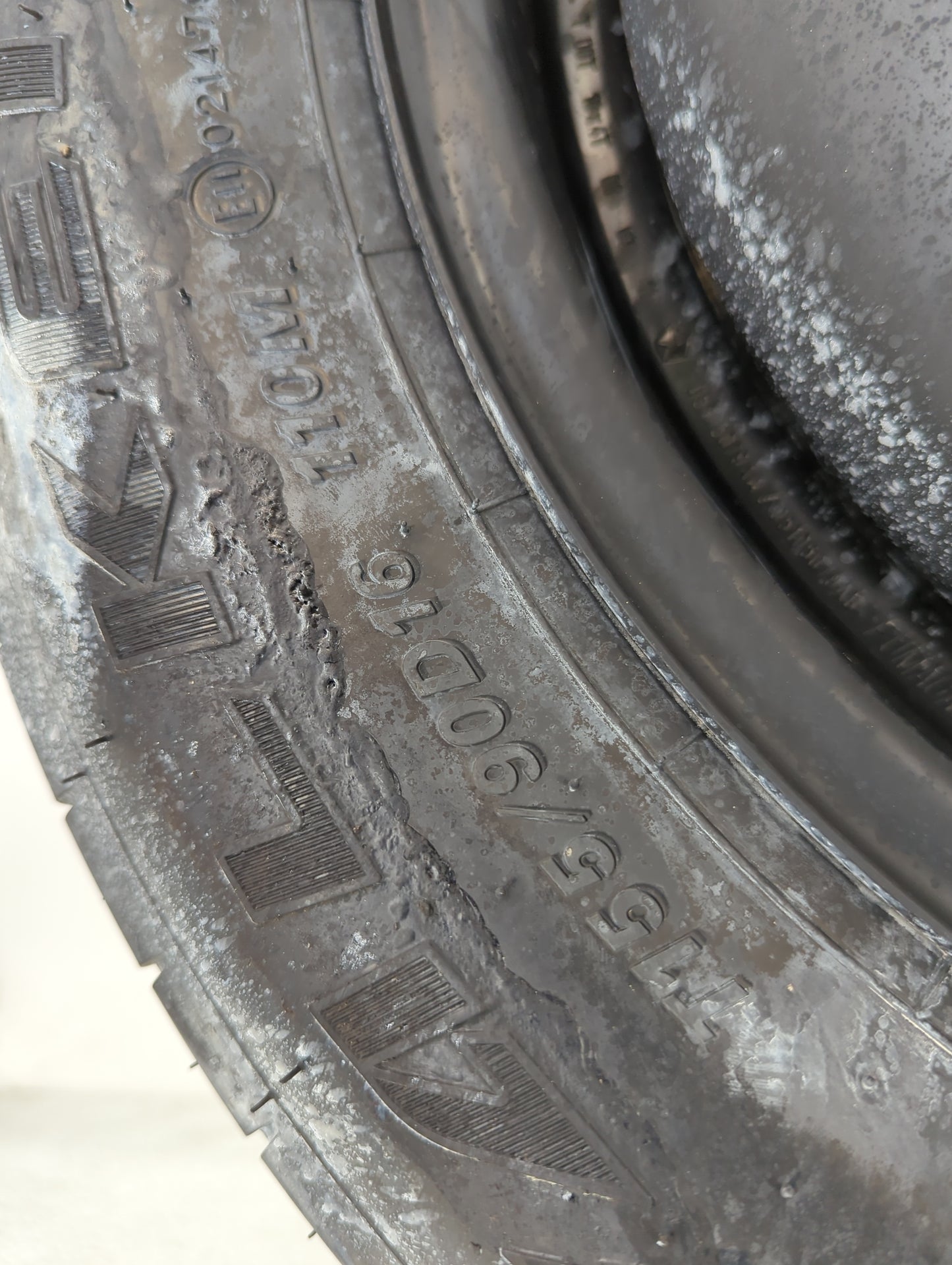 2011-2014 Chrysler 200 Spare Donut Tire Wheel Rim Oem - Oemusedautoparts1.com