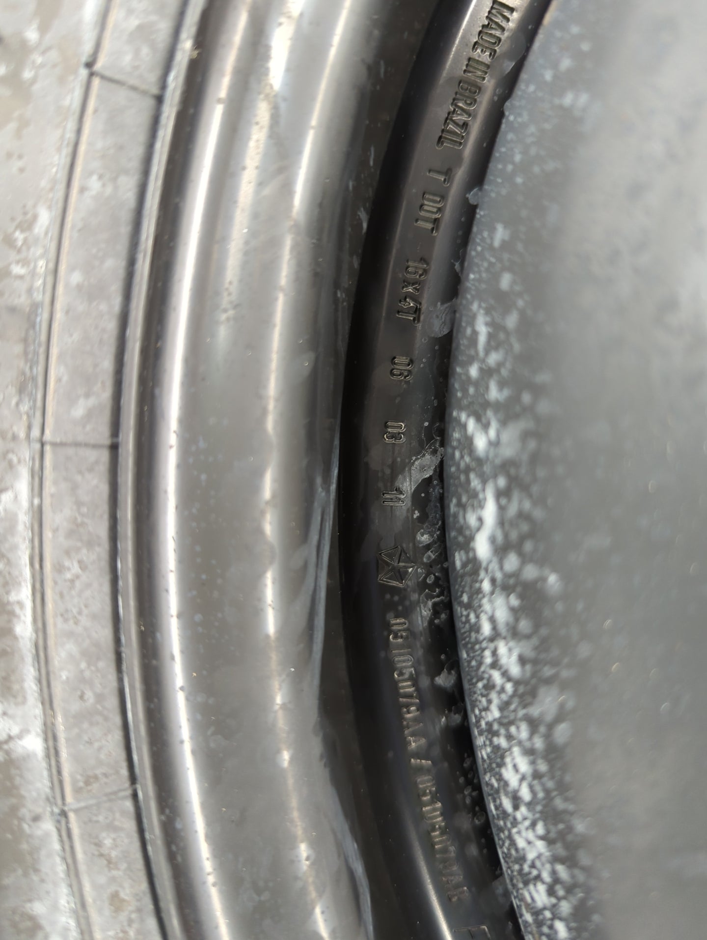 2011-2014 Chrysler 200 Spare Donut Tire Wheel Rim Oem - Oemusedautoparts1.com