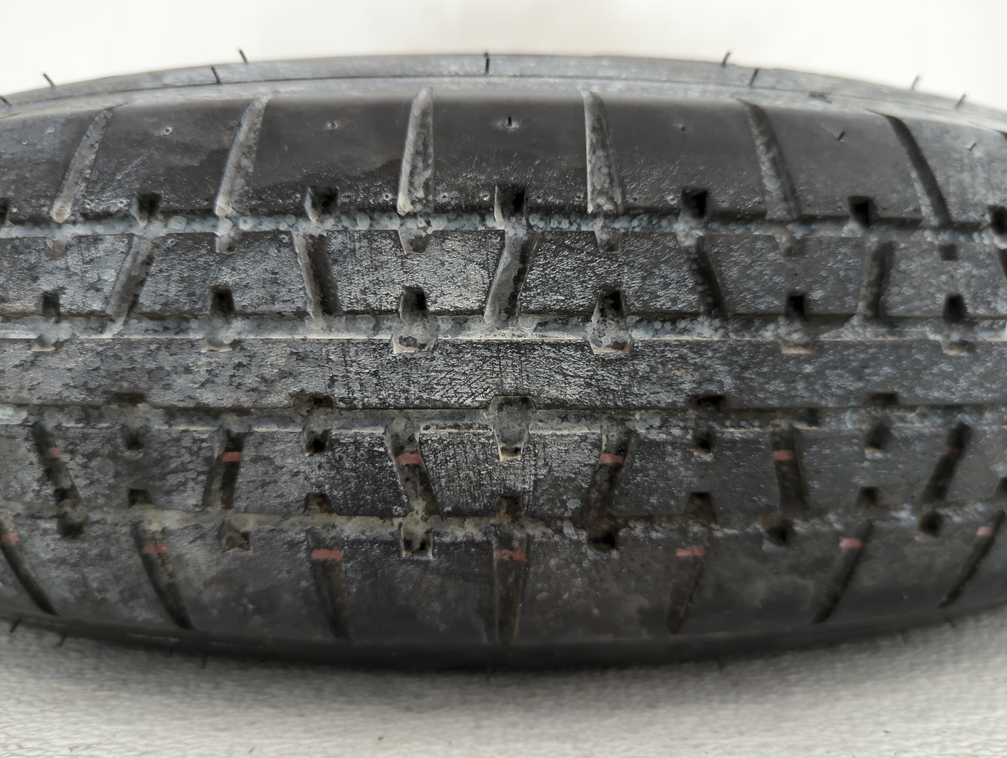 2011-2014 Chrysler 200 Spare Donut Tire Wheel Rim Oem - Oemusedautoparts1.com