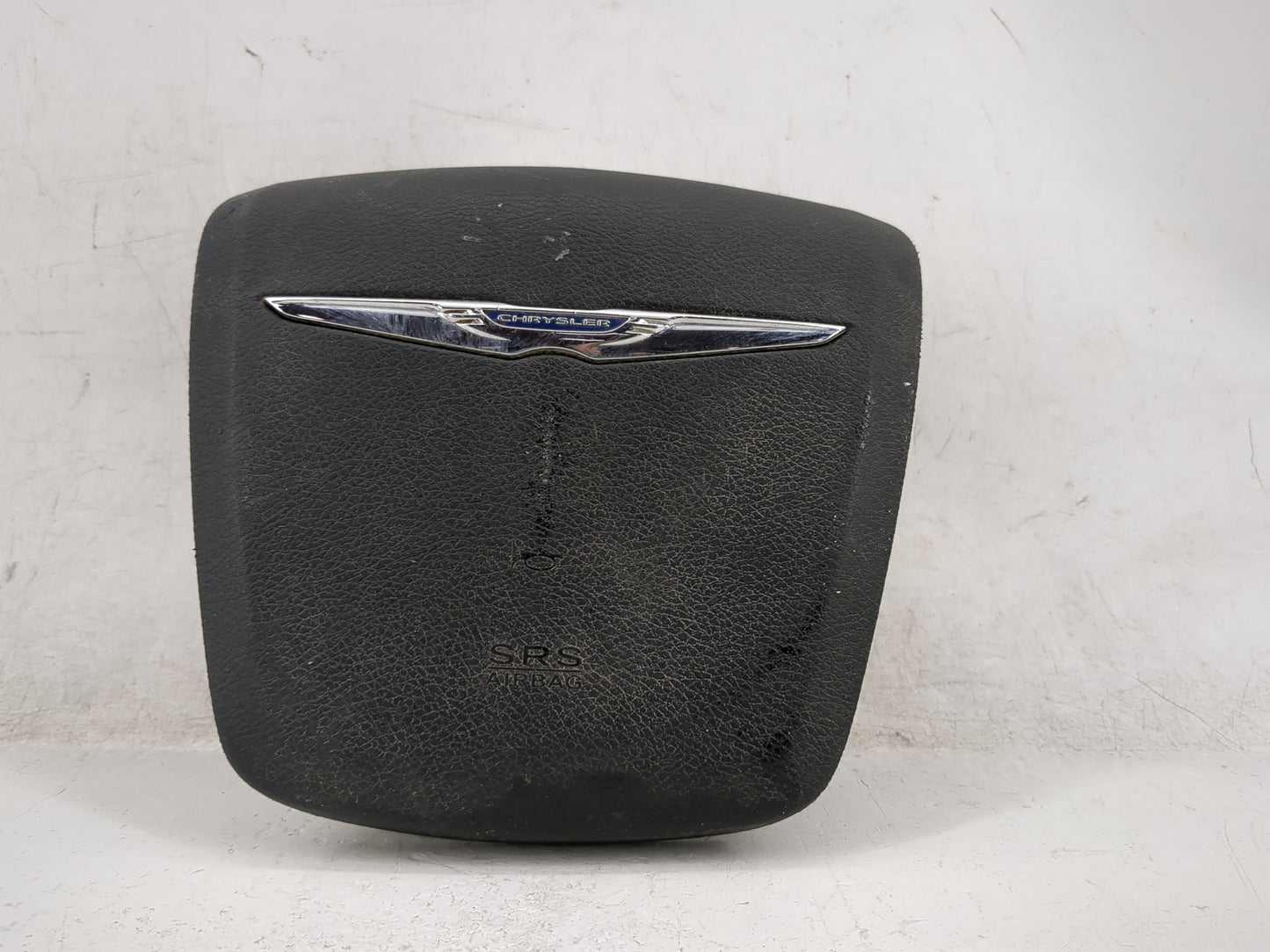 2011-2014 Chrysler 200 Air Bag Driver Left Steering Wheel Mounted Fits Fits 2011 2012 2013 2014 OEM Used Auto Parts - Oemuse