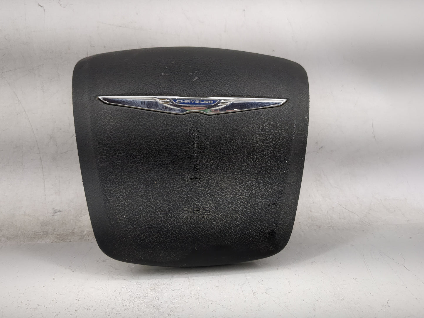 2011-2014 Chrysler 200 Air Bag Driver Left Steering Wheel Mounted Fits Fits 2011 2012 2013 2014 OEM Used Auto Parts - Oemuse