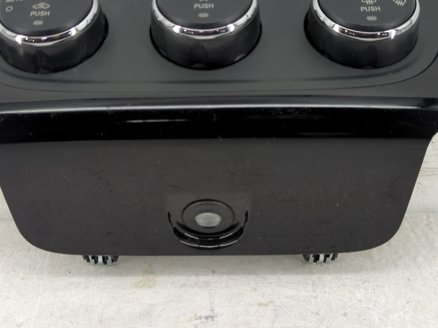 2011-2014 Chrysler 200 Climate Control Module Temperature AC/Heater Replacement P/N:P55111888AI Fits OEM Used Auto Parts - O