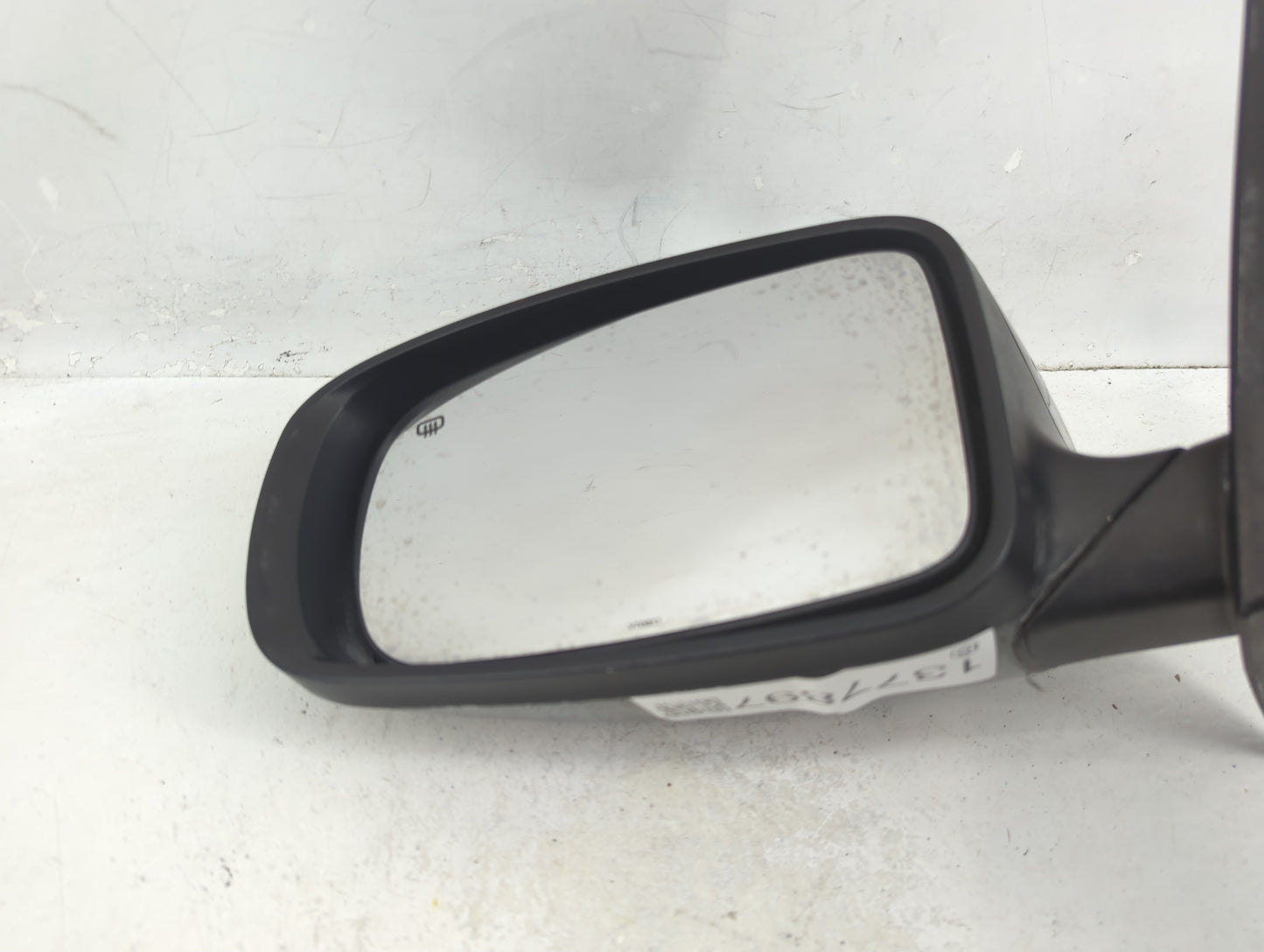 2011-2014 Chrysler 200 Driver Side View Mirror - Left Door Mirror OEM Used - Oemusedautoparts1.com