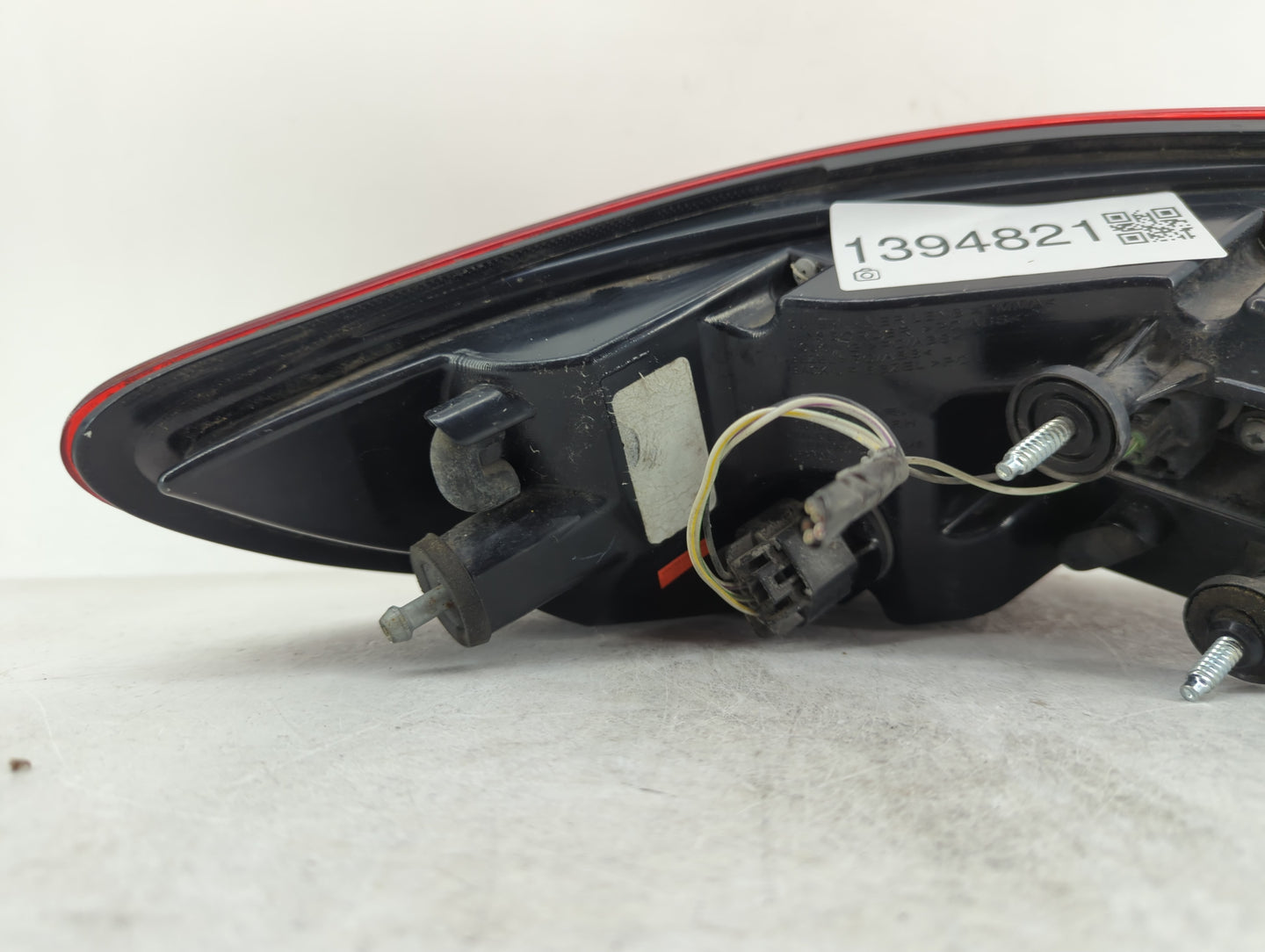 2011-2014 Chrysler 200 Tail Light Assembly Passenger Right OEM P/N:05182524AE Fits Fits 2011 2012 2013 2014 OEM Used Auto Pa