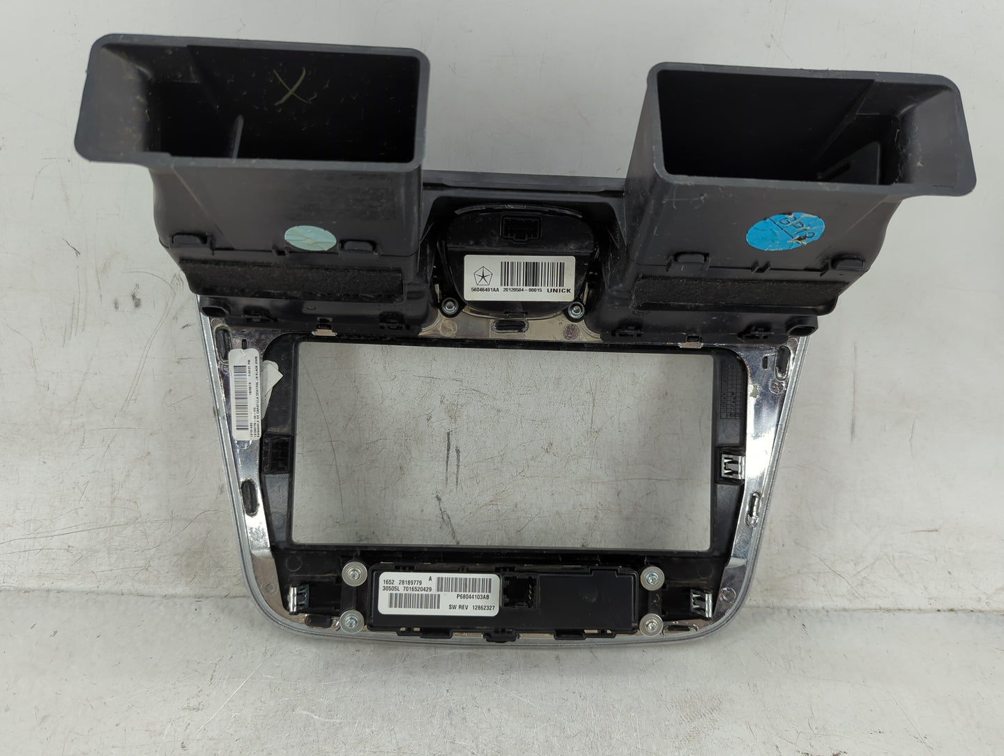 2012 Chrysler 200 Hazard Switch 68044103ab - Oemusedautoparts1.com