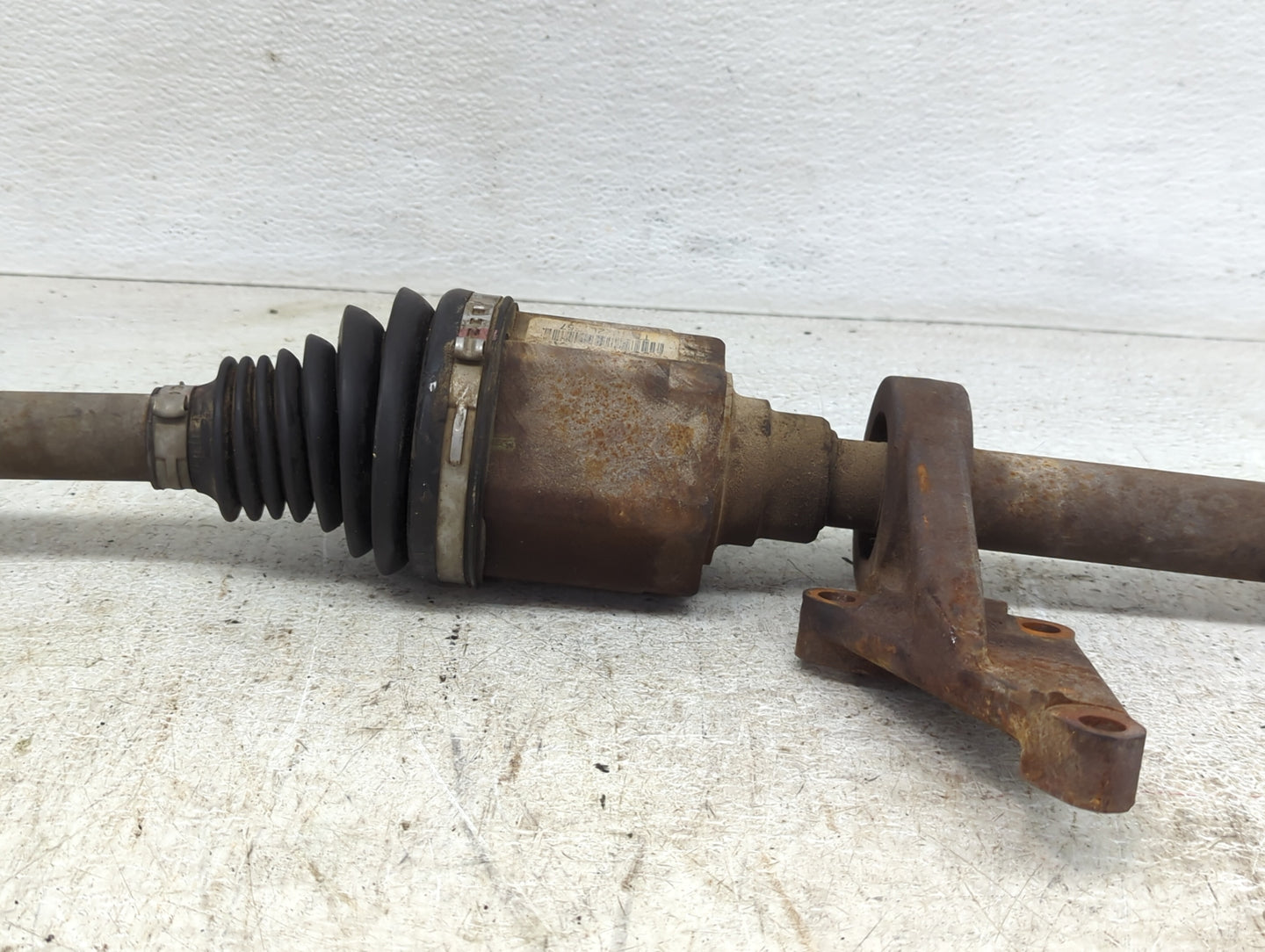 2011-2014 Chrysler 200 Axle Shaft Front Passenger Cv C/v - Oemusedautoparts1.com