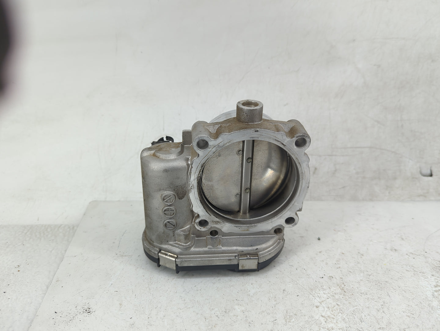 2011-2017 Chrysler 200 Throttle Body P/N:0 280 750 570 05184349AC Fits OEM Used Auto Parts - Oemusedautoparts1.com
