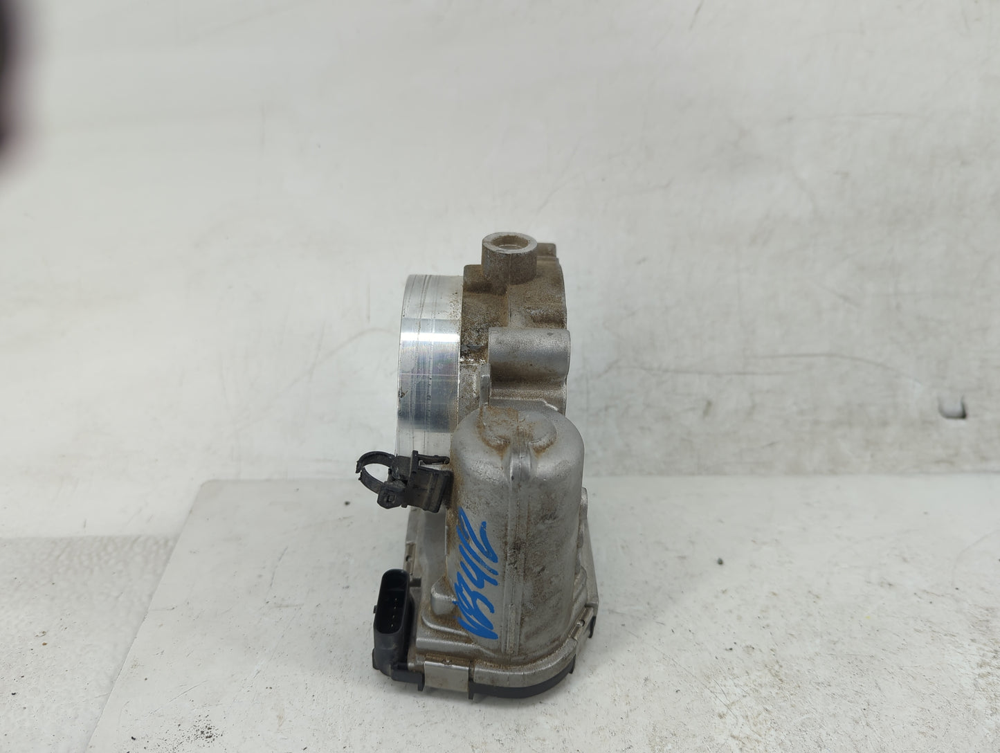 2011-2017 Chrysler 200 Throttle Body P/N:0 280 750 570 05184349AC Fits OEM Used Auto Parts - Oemusedautoparts1.com