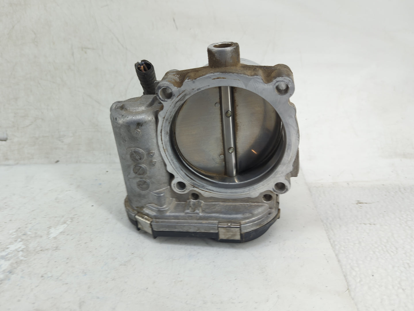 2011-2017 Chrysler 200 Throttle Body P/N:05184349AC Fits Fits 2011 2012 2013 2014 2015 2016 2017 2018 2019 2020 2021 2022 OE