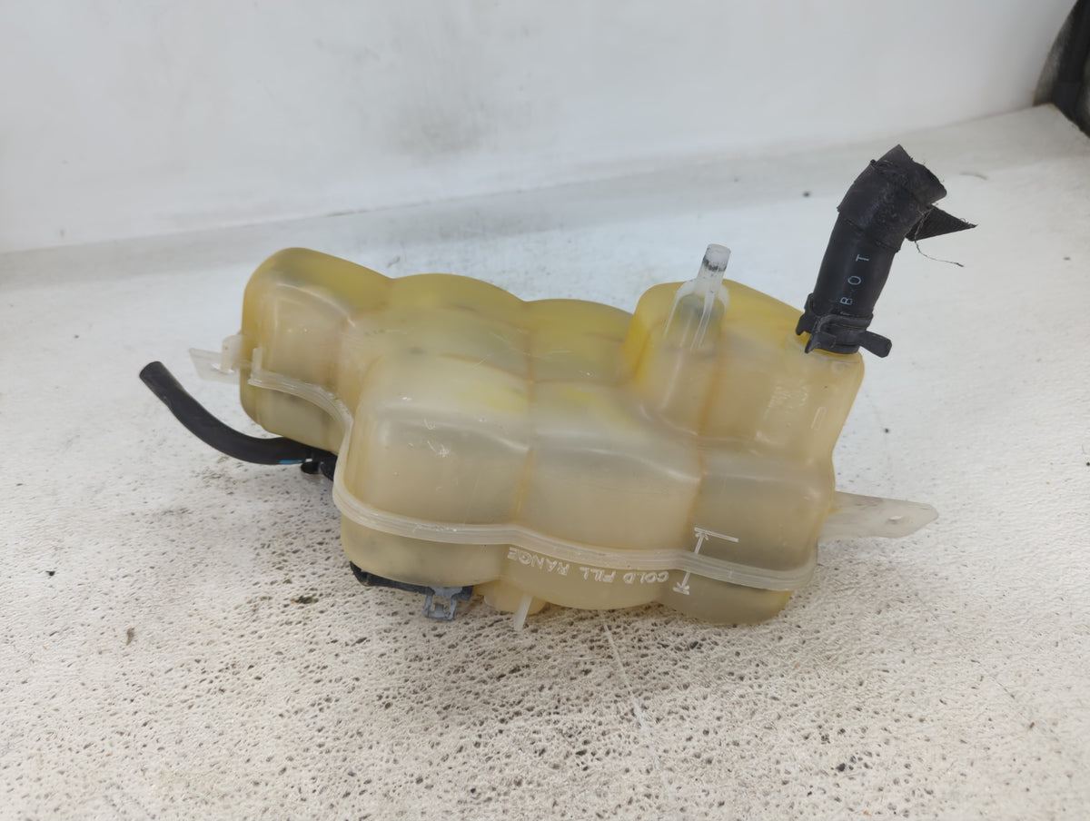 2011-2014 Chrysler 200 Radiator Coolant Overflow Expansion Tank Bottle 1432546 - Oemusedautoparts1.com