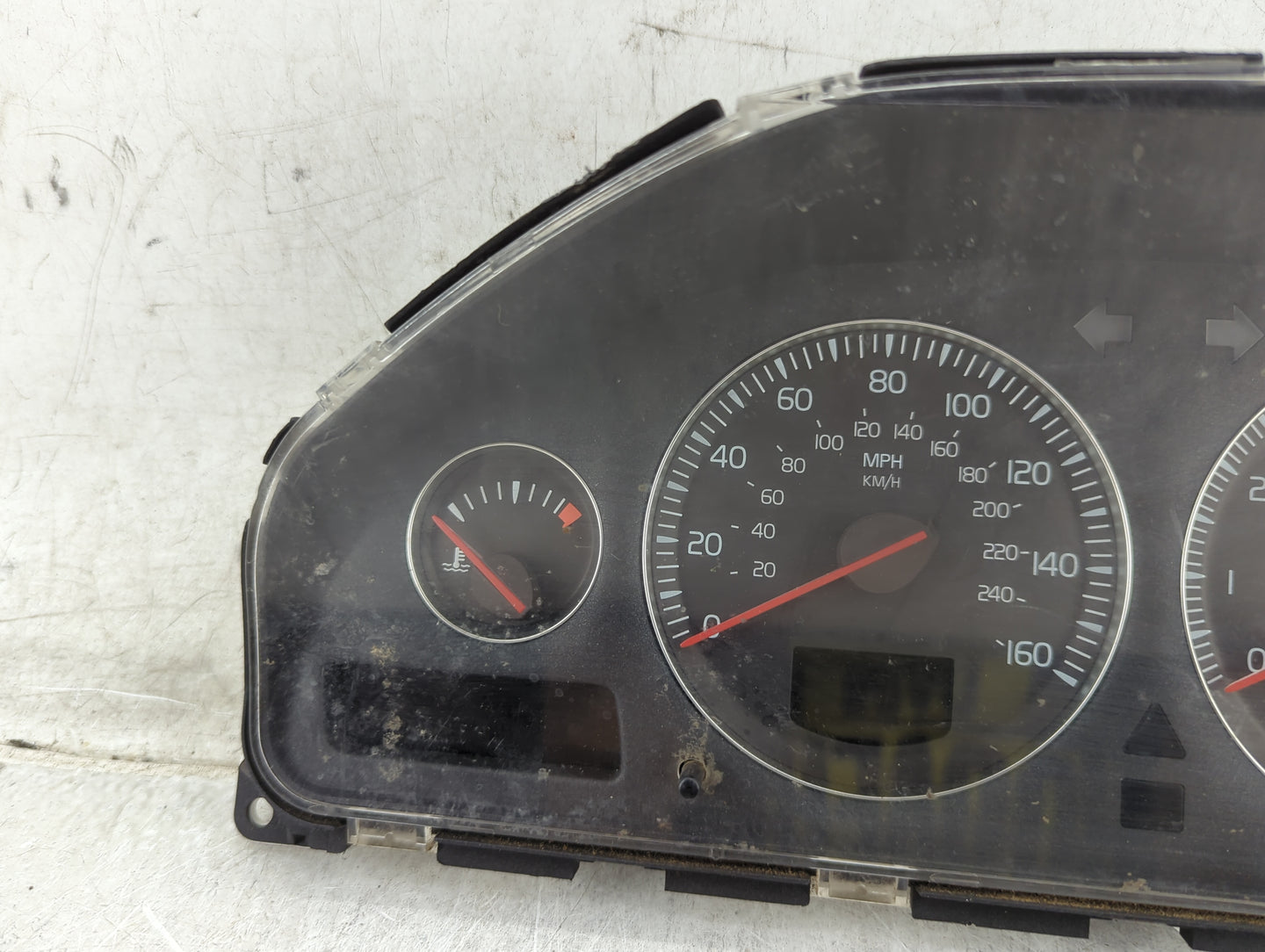 2011-2014 Chrysler 200 Instrument Cluster Speedometer Gauges P/N:8673261 Miles: Fits Fits 2011 2012 2013 2014 OEM Used Auto 