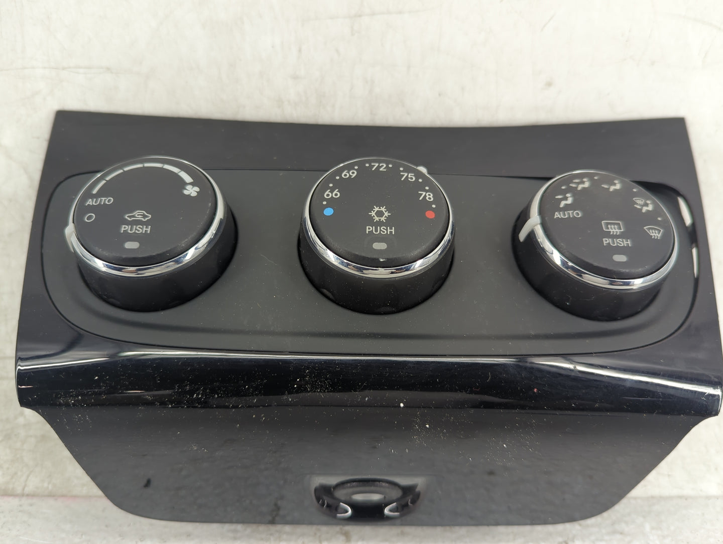 2011-2014 Chrysler 200 Climate Control Module Temperature AC/Heater Replacement P/N:P55111888AI 1SW6RDXRAD Fits OEM Used Aut