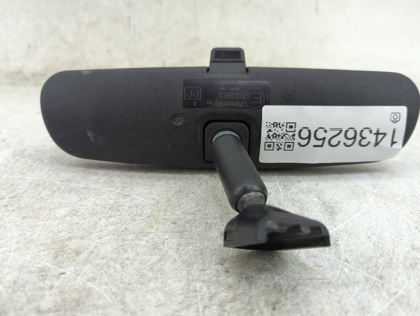 2012 Chrysler 200 Interior Rear View Mirror Replacement OEM P/N:E8011681 MODEL 240 Fits OEM Used Auto Parts - Oemusedautopar
