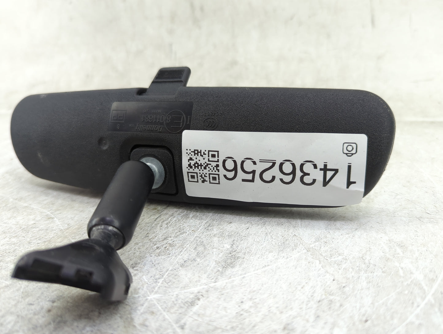 2012 Chrysler 200 Interior Rear View Mirror Replacement OEM P/N:E8011681 MODEL 240 Fits OEM Used Auto Parts - Oemusedautopar