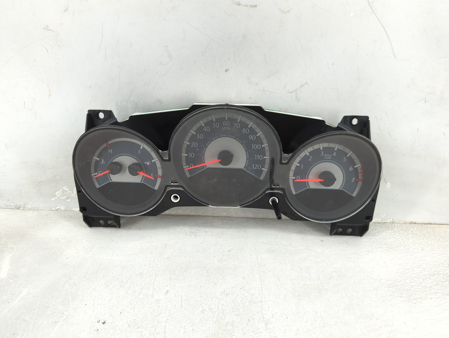 2011-2014 Chrysler 200 Instrument Cluster Speedometer Gauges P/N:P56046514AH Fits Fits 2011 2012 2013 2014 OEM Used Auto Par