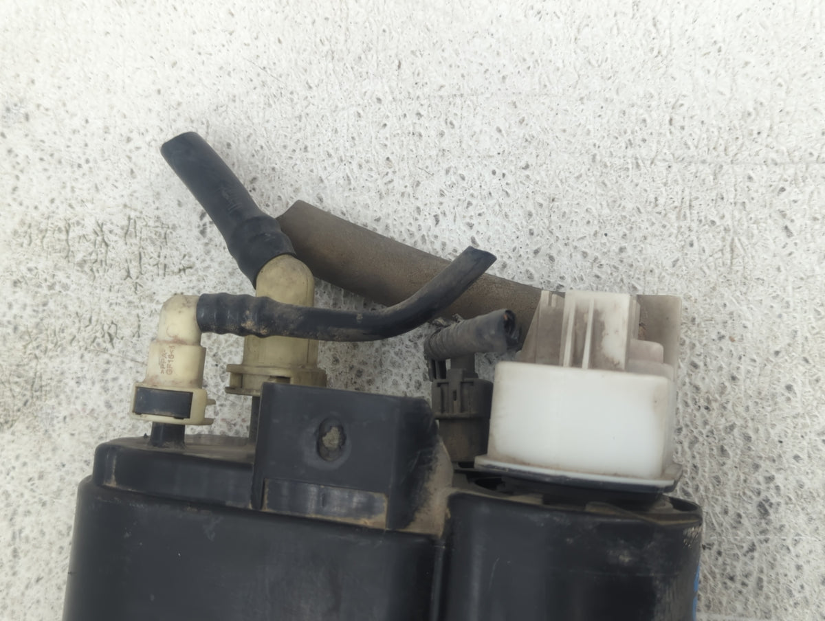 2012 Chrysler 200 Fuel Vapor Charcoal Canister 1437300 - Oemusedautoparts1.com