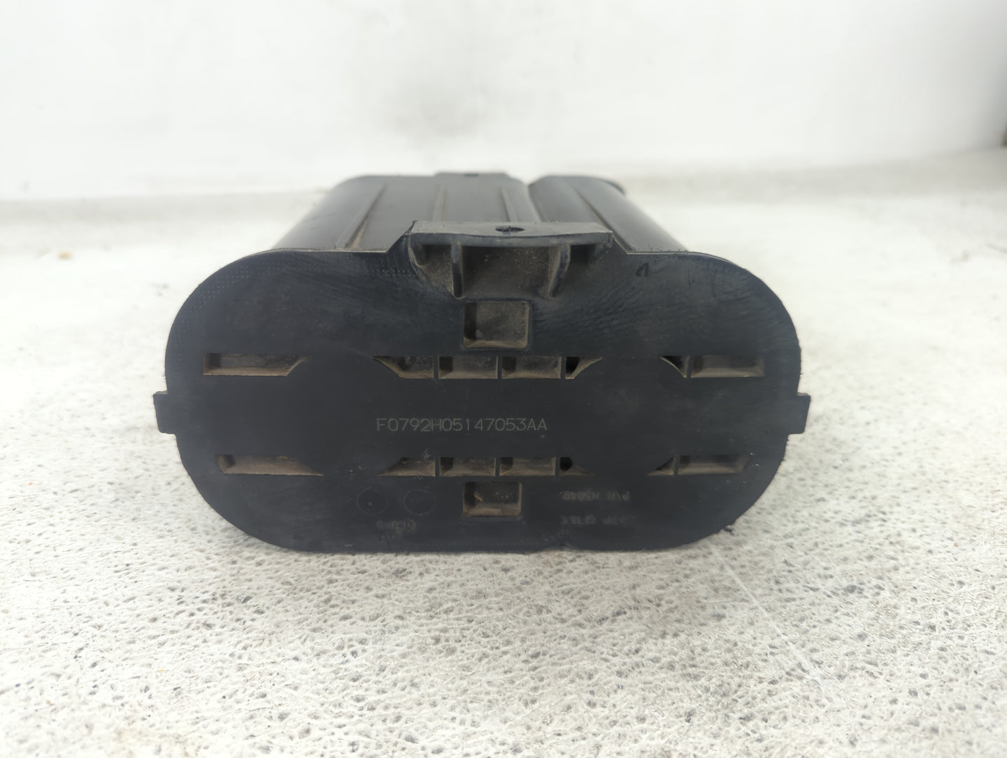 2012 Chrysler 200 Fuel Vapor Charcoal Canister 1437300 - Oemusedautoparts1.com