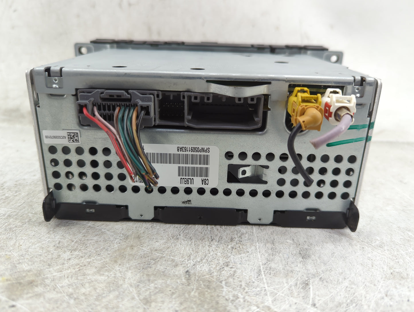 2011-2012 Chrysler 200 Radio AM FM Cd Player Receiver Replacement P/N:P05091163AB Fits Fits 2011 2012 OEM Used Auto Parts - 
