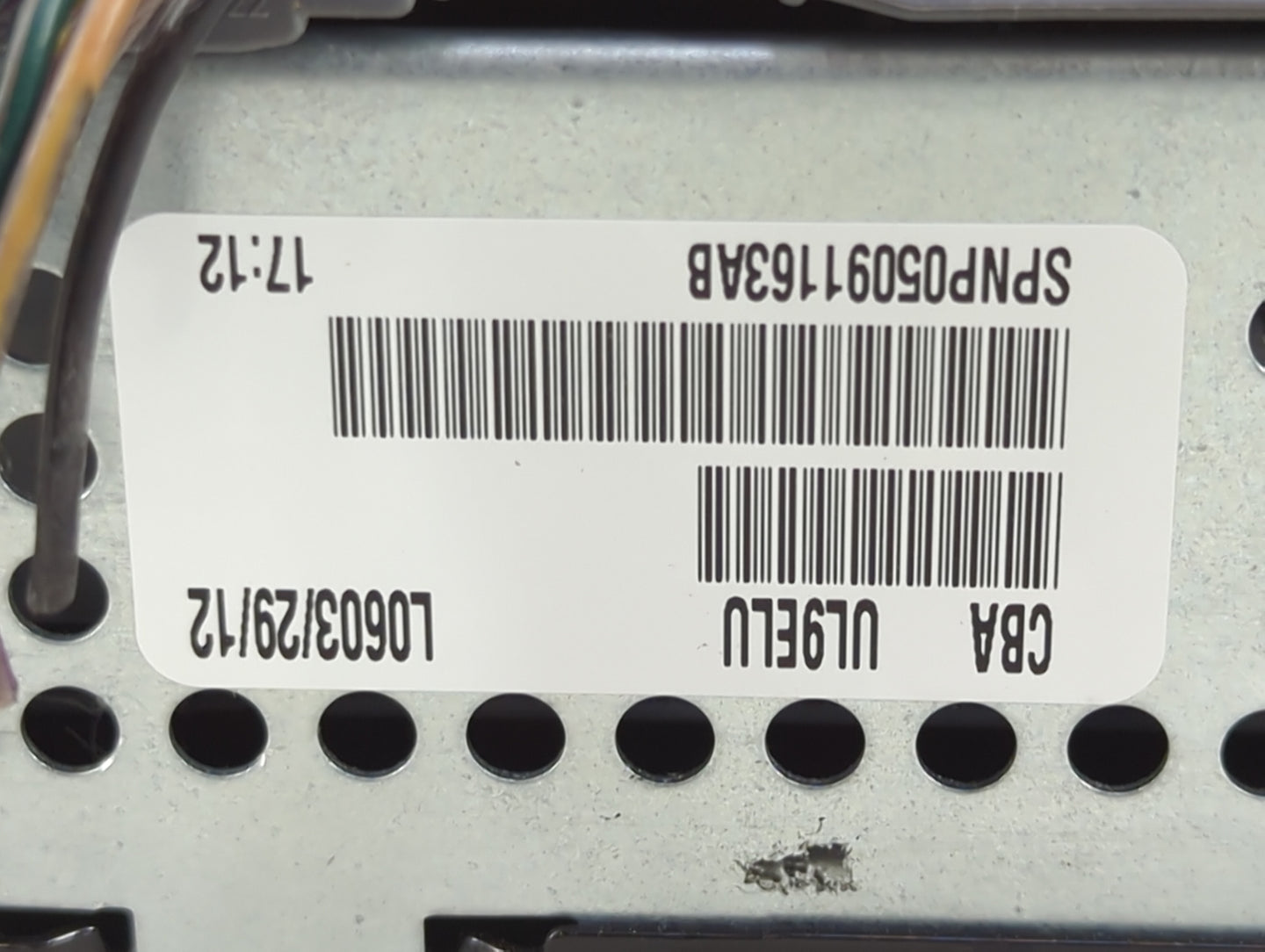 2011-2012 Chrysler 200 Radio AM FM Cd Player Receiver Replacement P/N:P05091163AB Fits Fits 2011 2012 OEM Used Auto Parts - 