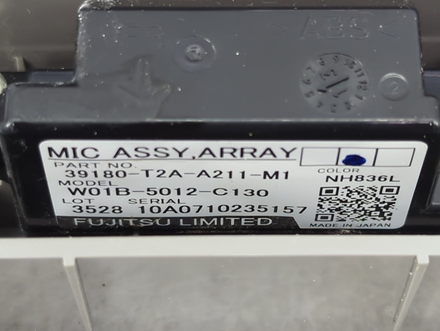 2012 Chrysler 200 Overhead Roof Console - Oemusedautoparts1.com