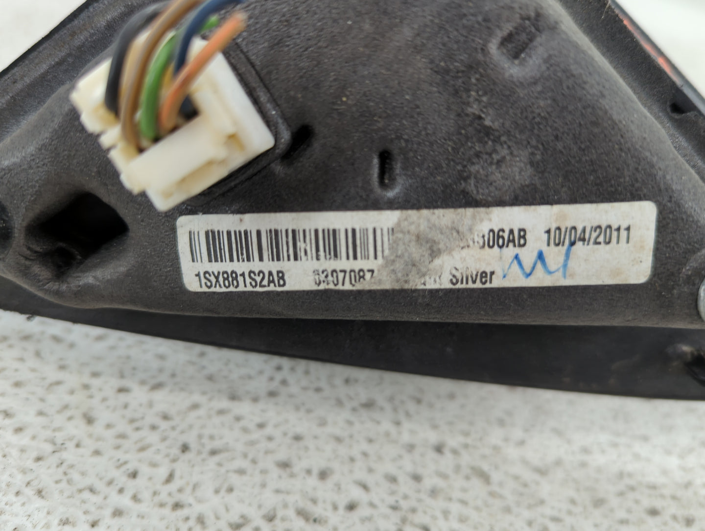 2011-2014 Chrysler 200 Passenger Side View Mirror - Right Door Mirror OEM Used - Oemusedautoparts1.com