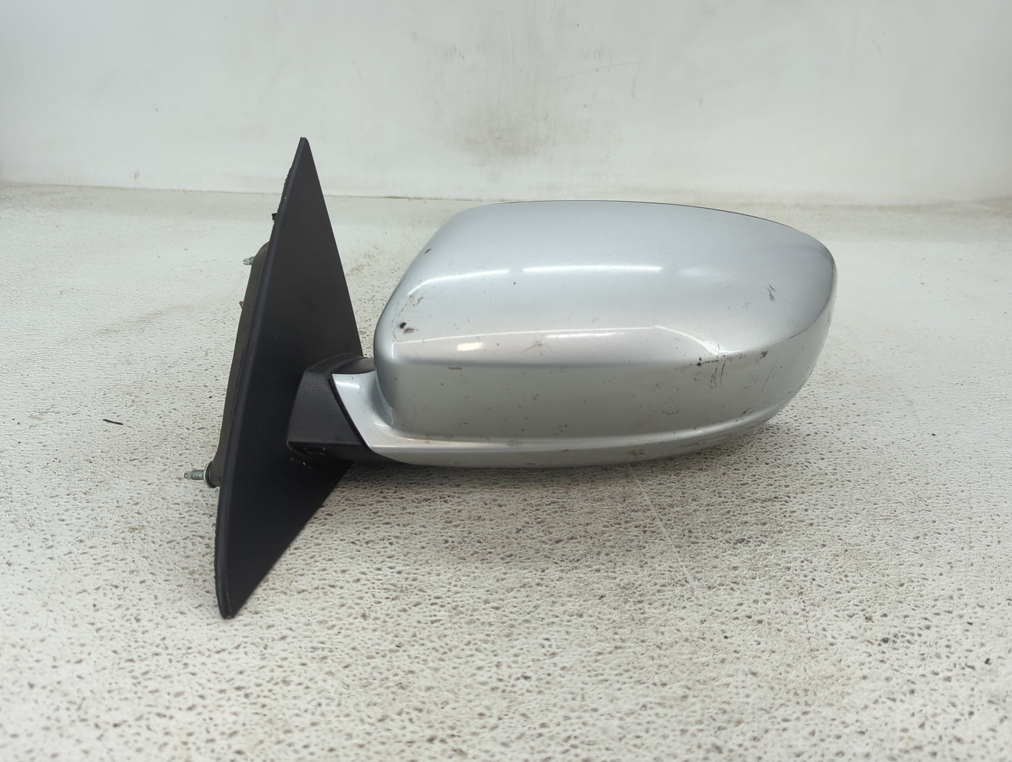 2011-2014 Chrysler 200 Driver Side View Mirror - Left Door Mirror OEM Used - Oemusedautoparts1.com