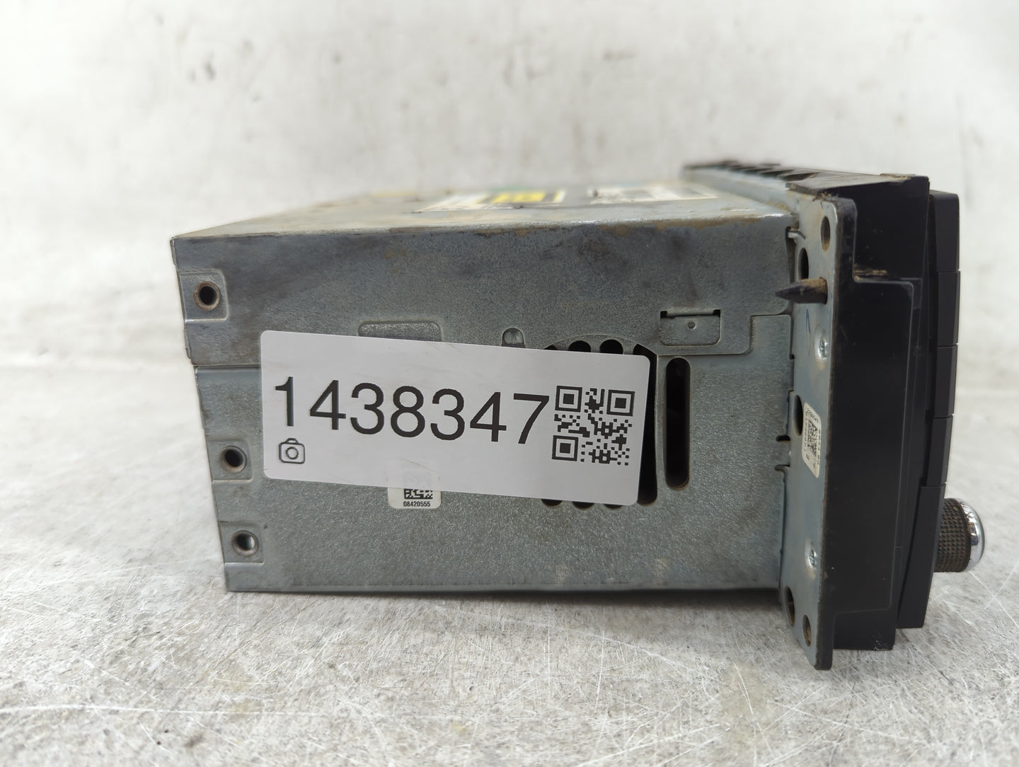 2012 Chrysler 200 Radio AM FM Cd Player Receiver Replacement P/N:P68092001 T00BE084270555, 68470555 Fits OEM Used Auto Parts