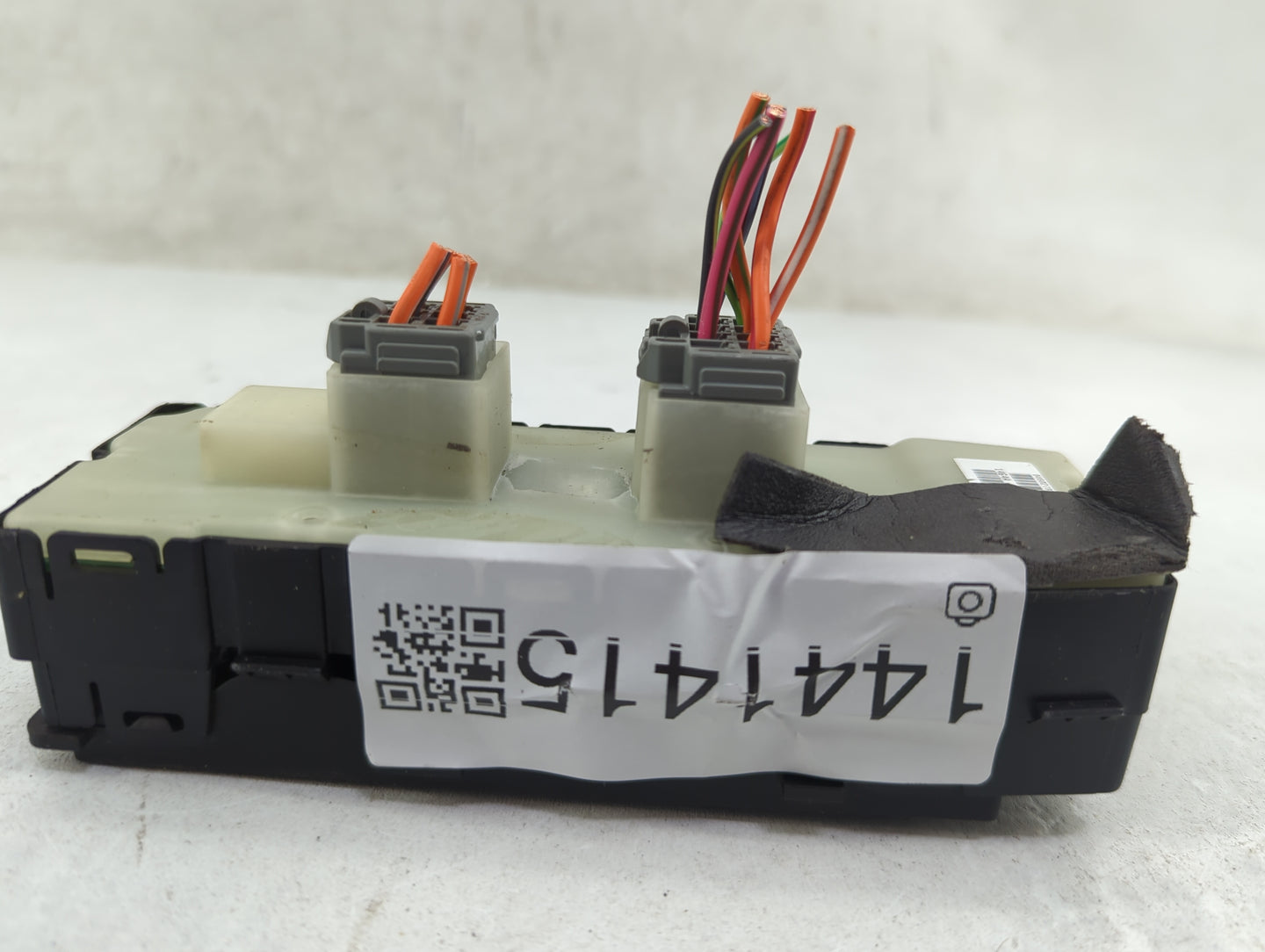 2011-2014 Chrysler 200 Master Power Window Switch Replacement Driver Side Left P/N:04602780AA Fits OEM Used Auto Parts - Oem