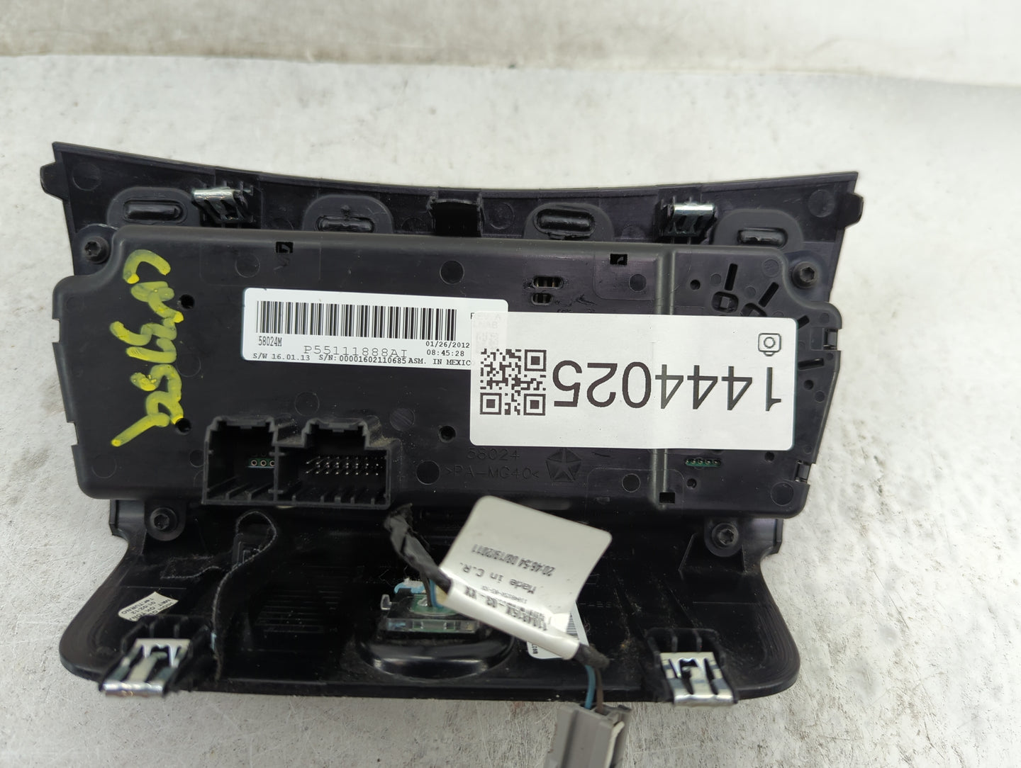 2011-2014 Chrysler 200 Climate Control Module Temperature AC/Heater Replacement P/N:P55111888AI Fits OEM Used Auto Parts - O