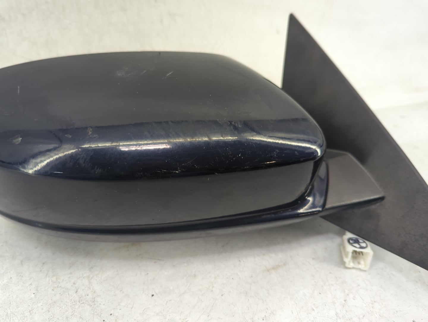 2011-2014 Chrysler 200 Passenger Side View Mirror - Right Door Mirror OEM Used - Oemusedautoparts1.com