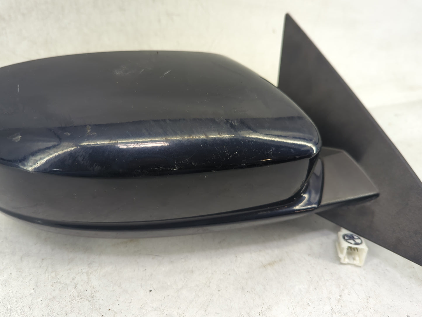 2011-2014 Chrysler 200 Passenger Side View Mirror - Right Door Mirror OEM Used - Oemusedautoparts1.com