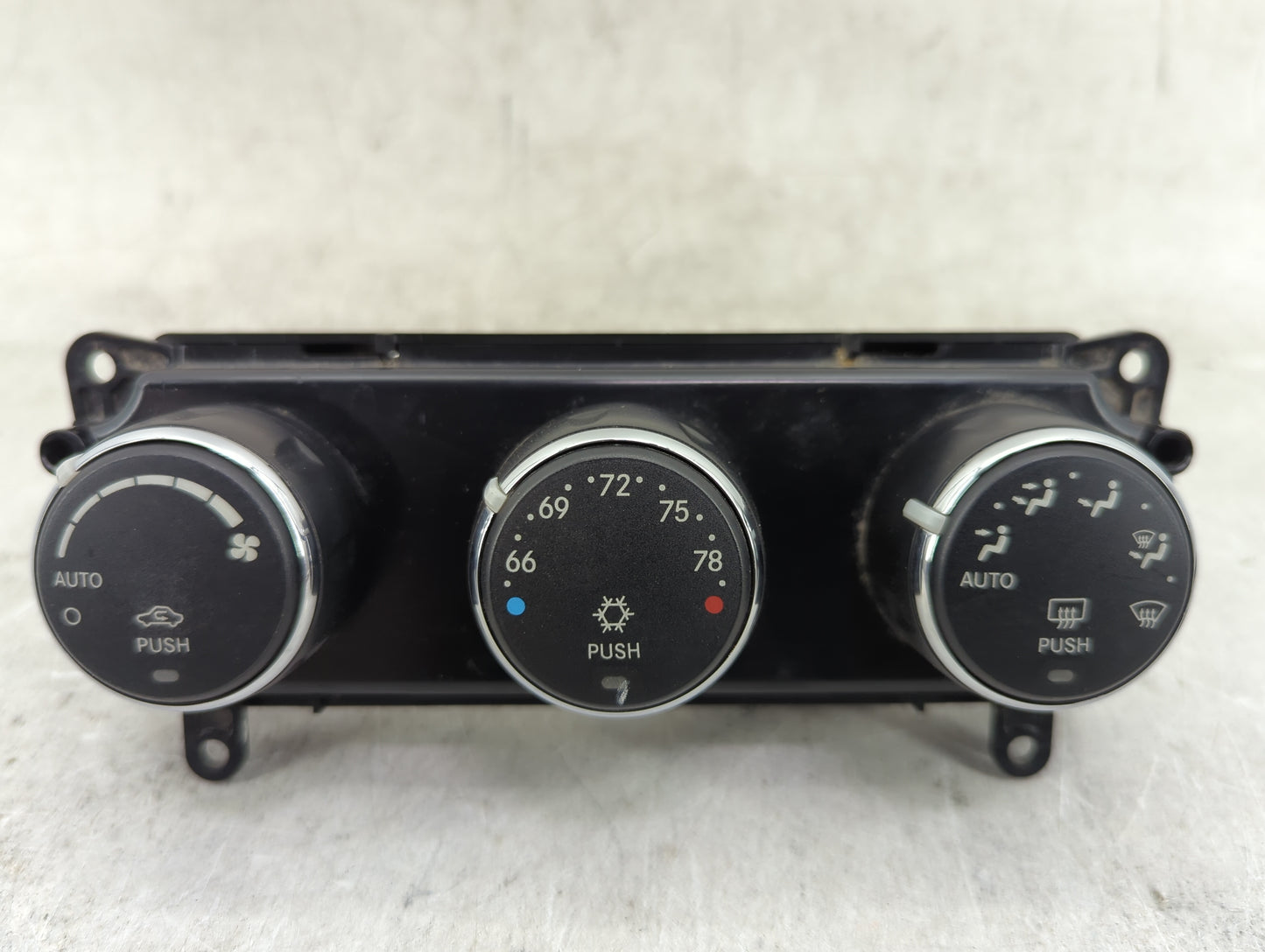 2011-2014 Chrysler 200 Climate Control Module Temperature AC/Heater Replacement P/N:P55111888AI Fits OEM Used Auto Parts - O