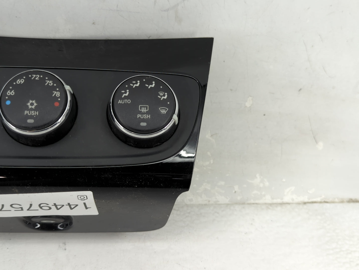 2011-2014 Chrysler 200 Climate Control Module Temperature AC/Heater Replacement P/N:P55111888AH Fits OEM Used Auto Parts - O