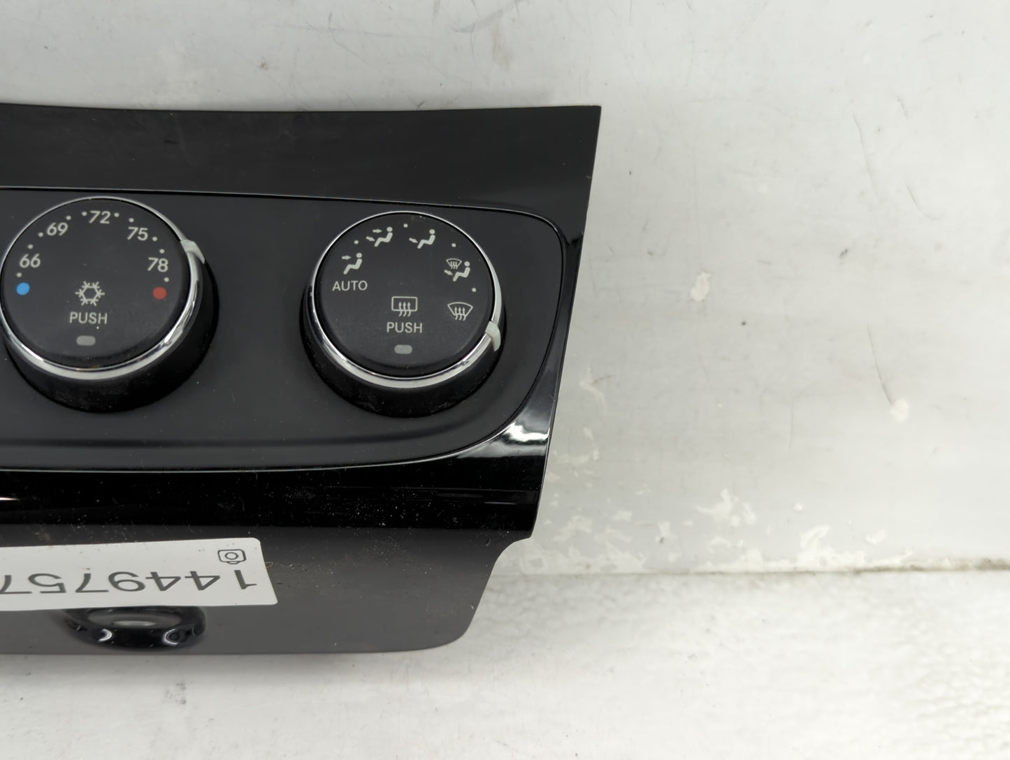 2011-2014 Chrysler 200 Climate Control Module Temperature AC/Heater Replacement P/N:P55111888AH Fits OEM Used Auto Parts - O