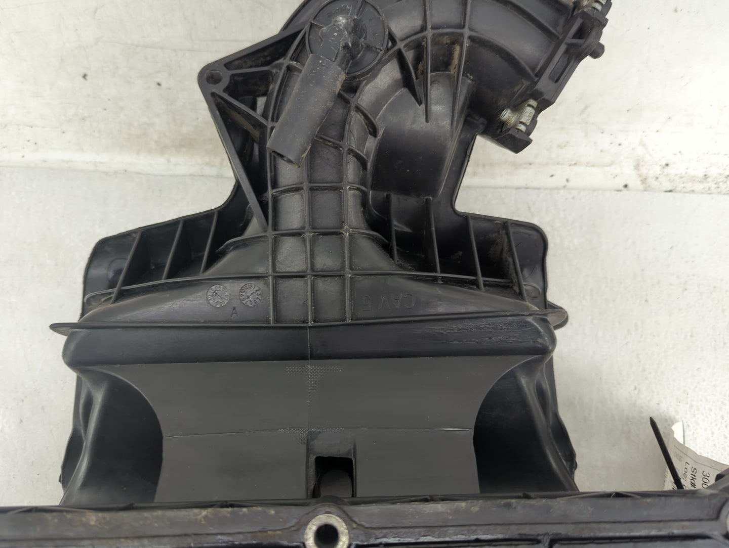 2011-2014 Chrysler 200 Air Intake Manifold Fits Fits 2007 2008 2009 2010 2011 2012 2013 2014 2015 2016 2017 OEM Used Auto Pa
