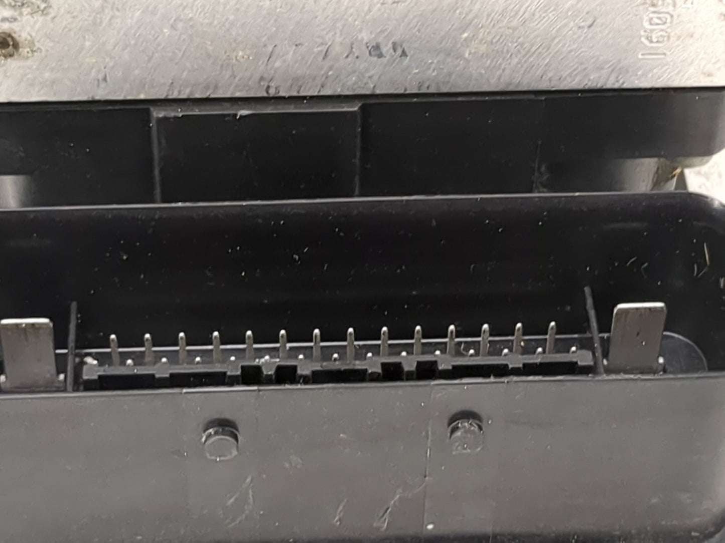 2011-2013 Chrysler 200 ABS Pump Control Module Replacement P/N:P04779736AD 25.0212-1801.4 Fits Fits 2010 2011 2012 2013 2014
