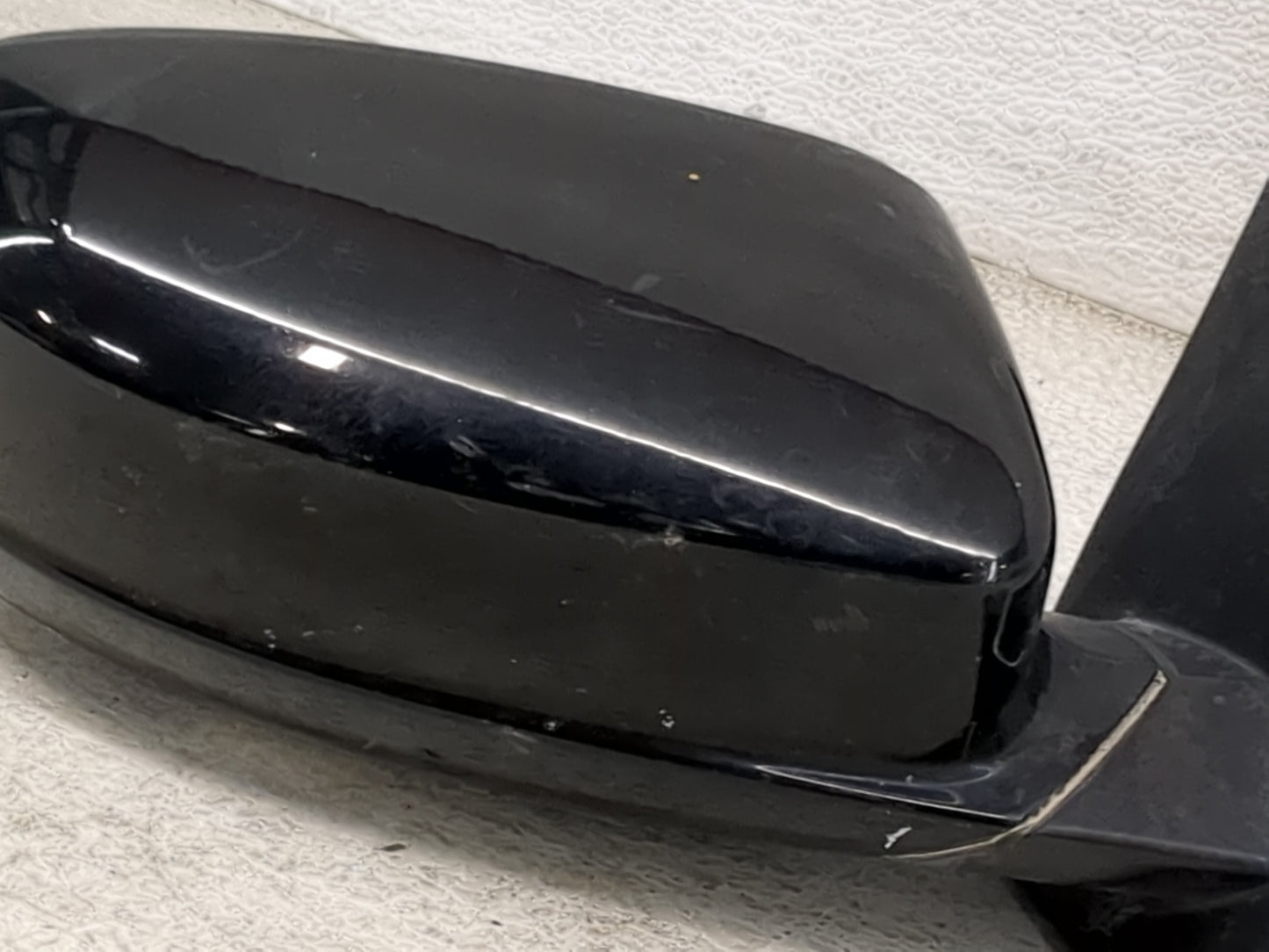 2011-2014 Chrysler 200 Passenger Side View Mirror - Right Door Mirror OEM Used - Oemusedautoparts1.com