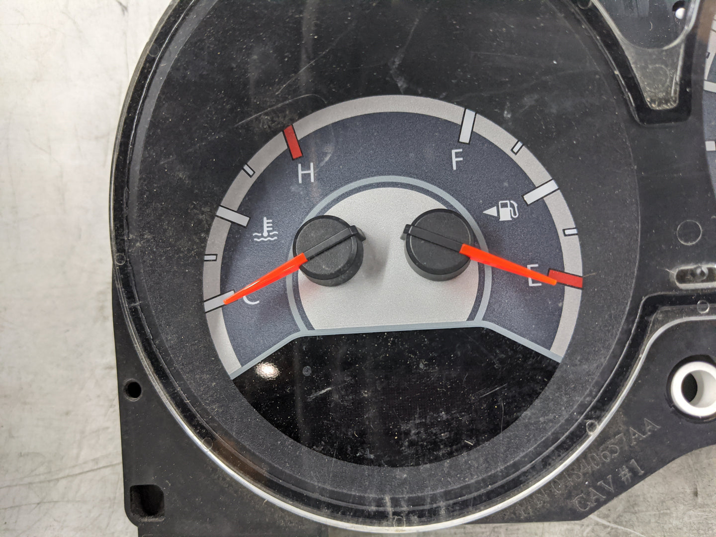 2011-2014 Chrysler 200 Instrument Cluster Speedometer Gauges P/N:A2C53344211 04840659AA Miles:104K Fits Fits 2011 2012 2013 