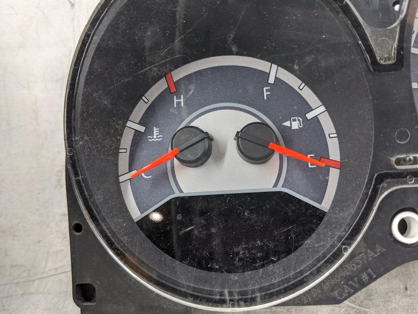 2011-2014 Chrysler 200 Instrument Cluster Speedometer Gauges P/N:A2C53344211 04840659AA Miles:104K Fits Fits 2011 2012 2013 