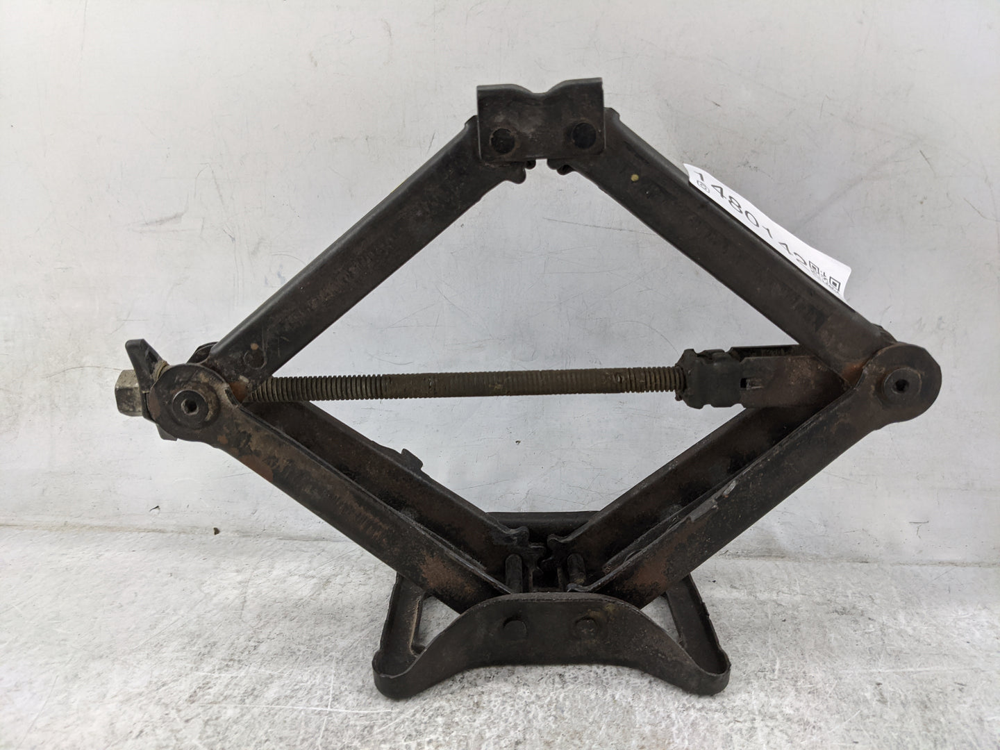 2012 Chrysler 200 Spare Scissor Car Jack 1480142 - Oemusedautoparts1.com