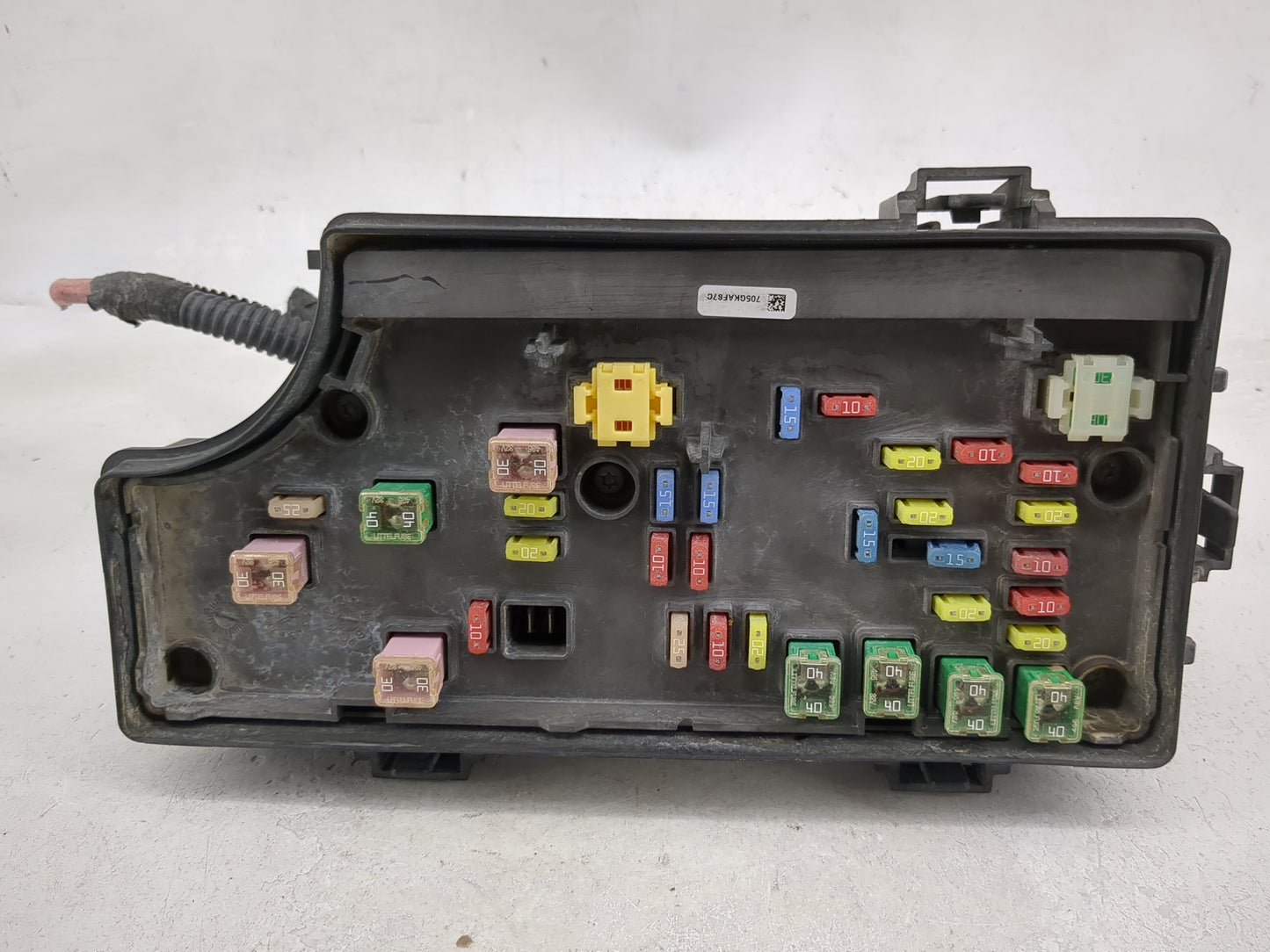 2011-2014 Chrysler 200 Fusebox Fuse Box Relay Module Tipm P04692346ad 1480248 - Oemusedautoparts1.com