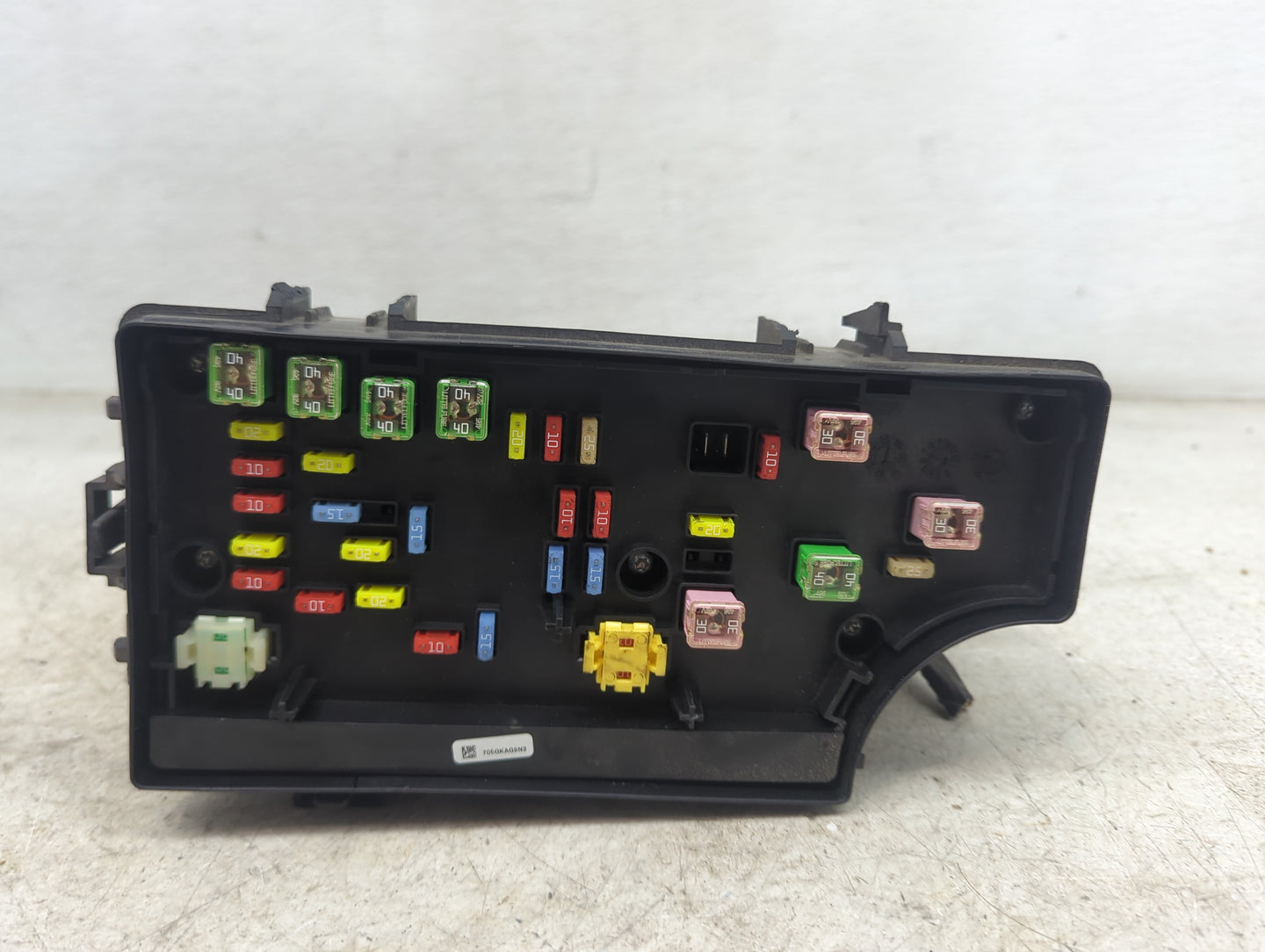 2011-2014 Chrysler 200 Fusebox Fuse Box Relay Module Tipm P04692346ad 1481276 - Oemusedautoparts1.com