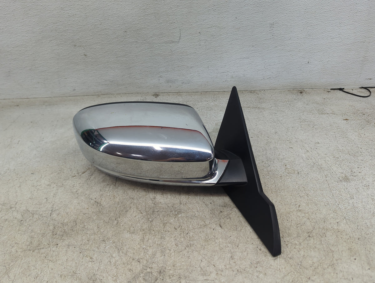 2011-2014 Chrysler 200 Passenger Side View Mirror - Right Door Mirror OEM Used - Oemusedautoparts1.com