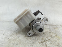 2011-2014 Chrysler 200 Brake Master Cylinder 1490499 - Oemusedautoparts1.com