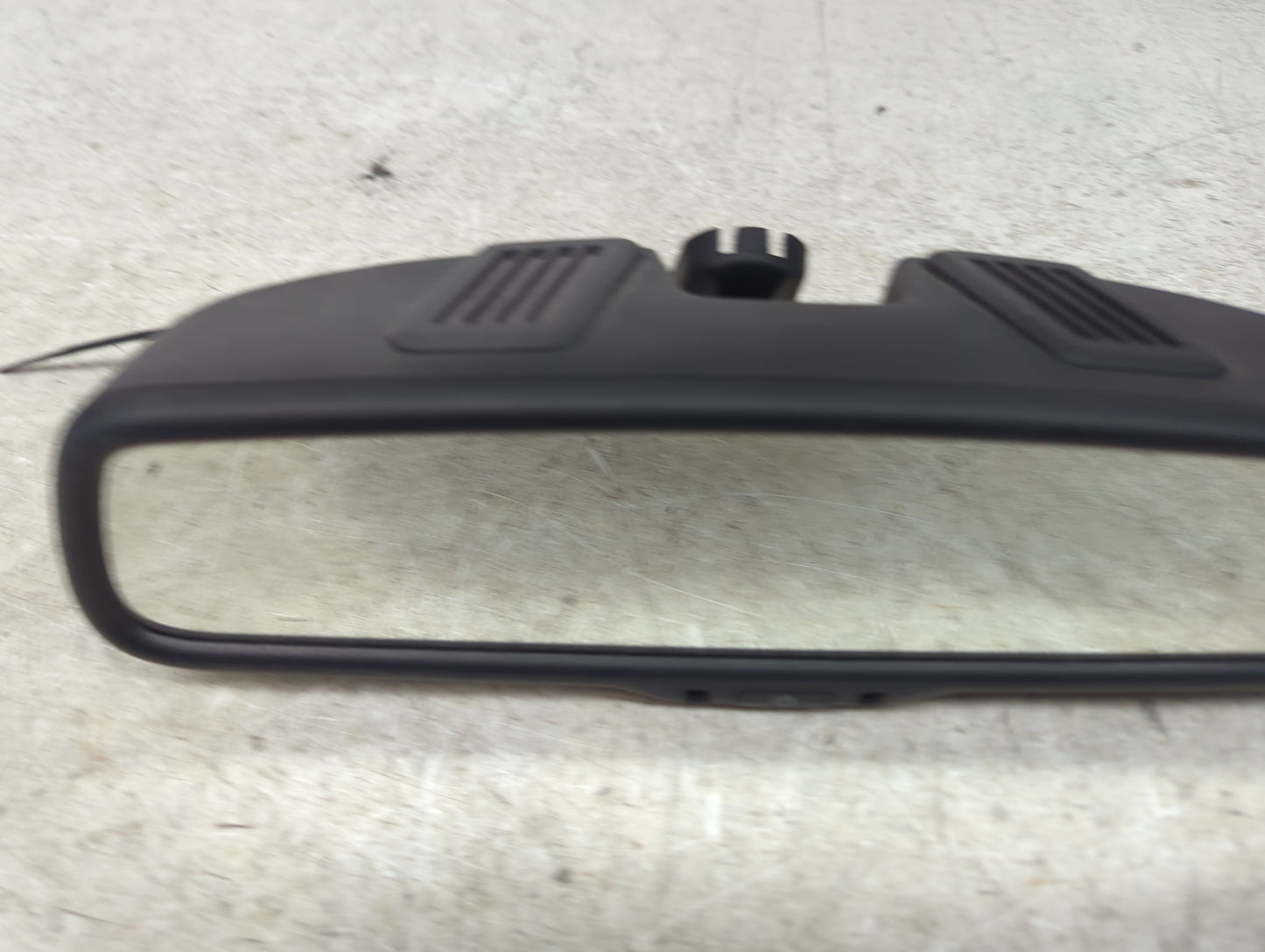 2012 Chrysler 200 Interior Rear View Mirror Replacement OEM P/N:E11 026730 04президент2013 905-1793, GNTX-1227 Fits OEM Used