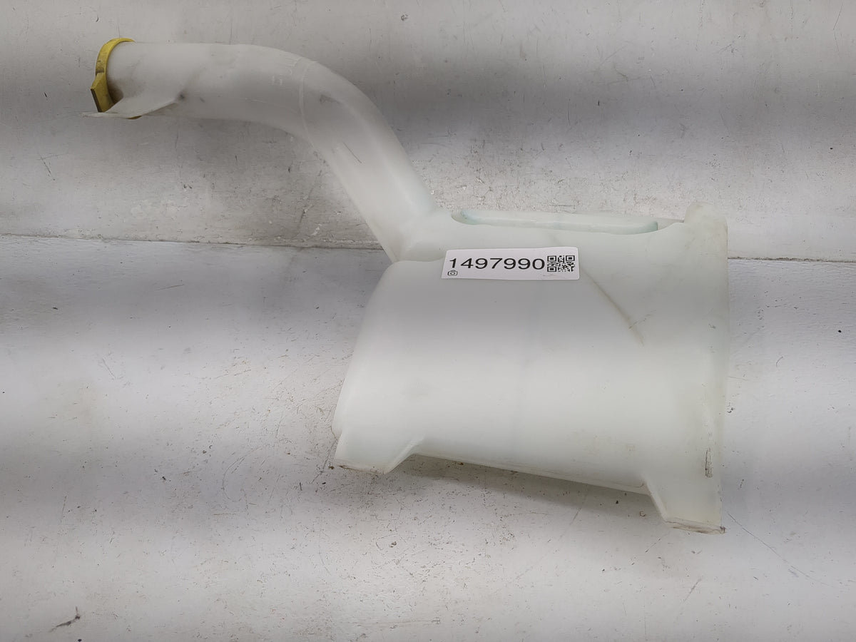 2011-2014 Chrysler 200 Windshield Washer Fluid Reservoir Bottle Oem 1497990 - Oemusedautoparts1.com