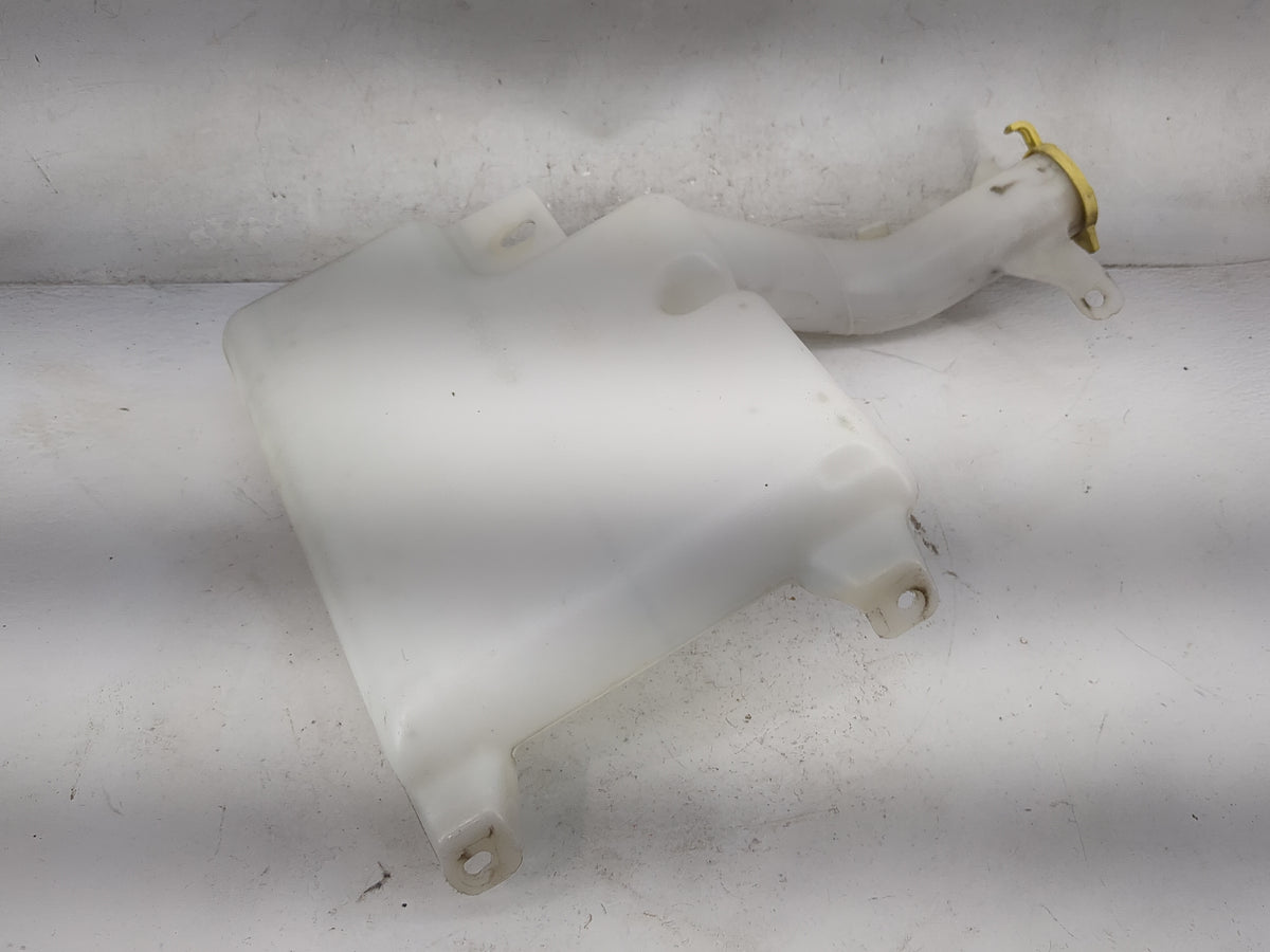 2011-2014 Chrysler 200 Windshield Washer Fluid Reservoir Bottle Oem 1497990 - Oemusedautoparts1.com